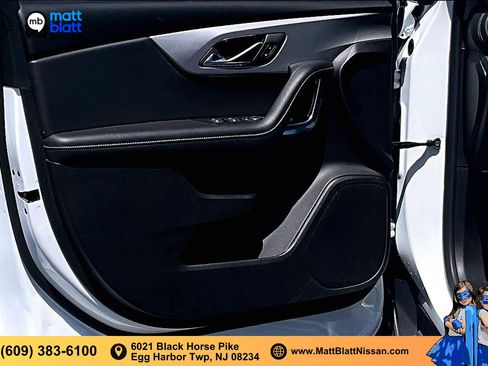 Used 2025 Chevrolet Blazer LT AWD/4WD image 18
