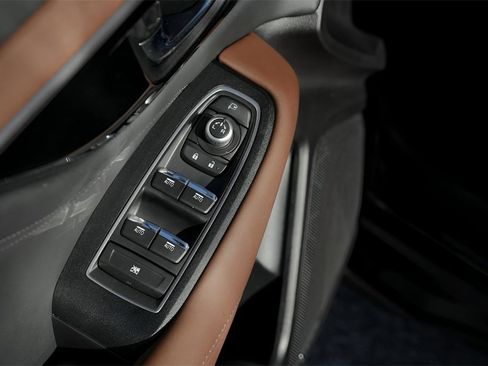 Used 2024 Subaru Outback Touring XT image 23