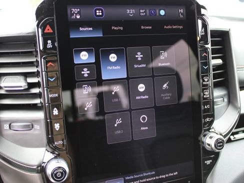 New 2026 RAM 1500 Laramie AWD/4WD image 38