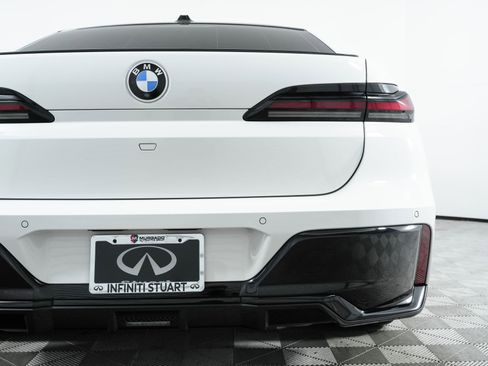 Used 2023 BMW 740i w/ Parking Assistance Package image 55