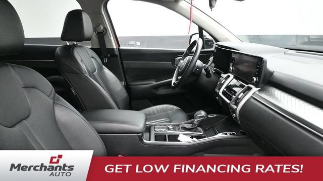 Used 2023 Kia Sorento S w/ Panoramic Sunroof Package FWD image 15