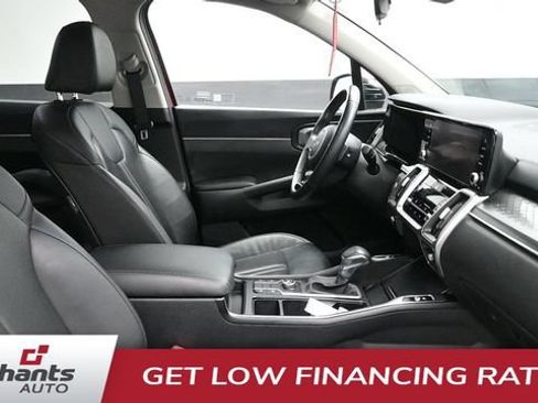 Used 2023 Kia Sorento S w/ Panoramic Sunroof Package FWD image 15