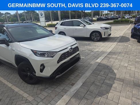 Used 2021 Toyota RAV4 XSE w/ XSE Grade Weather Package AWD/4WD image 34