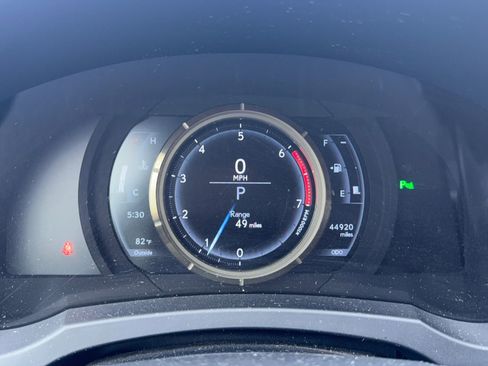 Used 2020 Lexus IS 300 F Sport w/ F Sport Package RWD image 11