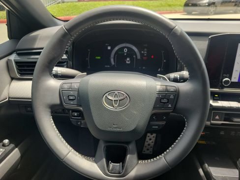 Certified 2025 Toyota Camry SE w/ Convenience Package FWD image 24