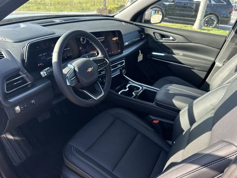 New 2026 Chevrolet Equinox EV LT image 13