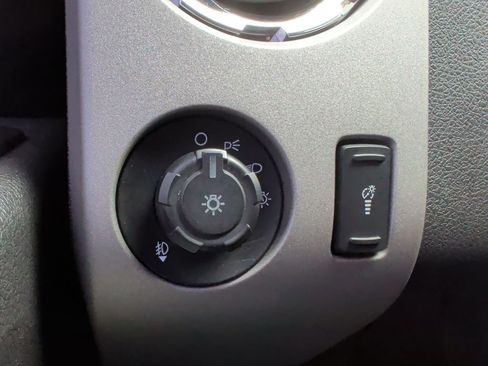Used 2015 Ford F350 Lariat w/ Lariat Ultimate Package AWD/4WD image 27
