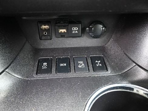 Certified 2019 Toyota Highlander XLE image 15