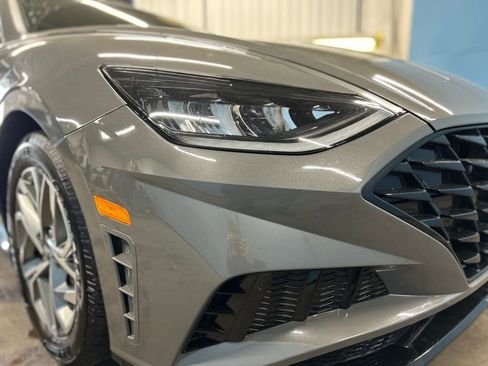 Used 2022 Hyundai Sonata SEL image 2