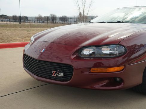 Used 2000 Chevrolet Camaro Z28 w/ Preferred Equipment Group 2 image 26