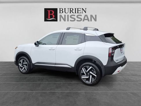 New 2026 Nissan Kicks SV FWD image 3