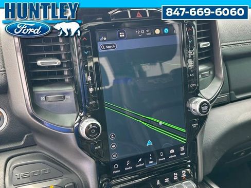 Used 2023 RAM 1500 Laramie AWD/4WD image 21