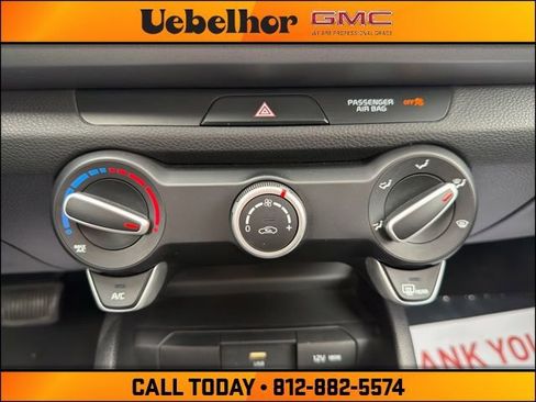 Used 2022 Kia Rio S image 23