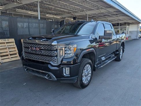 Used 2020 GMC Sierra 3500 Denali w/ Denali Ultimate Package image 4
