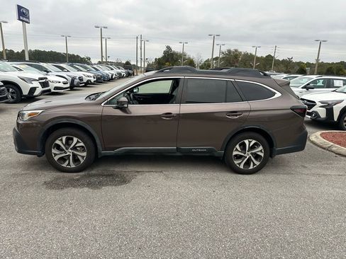 Used 2020 Subaru Outback Limited w/ Popular Package #2 image 17