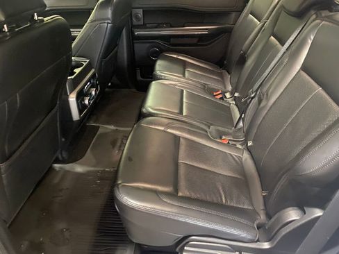 Used 2019 Ford Expedition XLT w/ Equipment Group 202A image 15