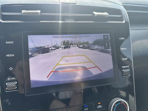 Used 2023 Hyundai Santa Cruz SEL w/ Activity Package image 13