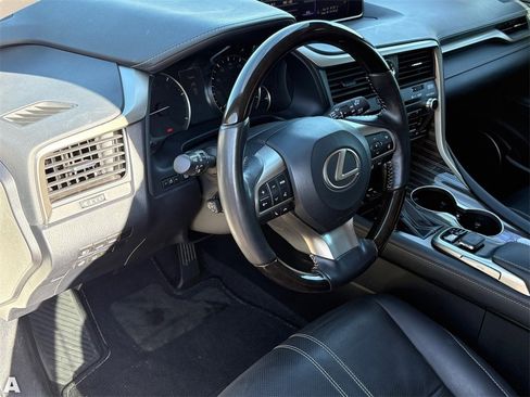 Used 2018 Lexus RX 350L FWD image 18