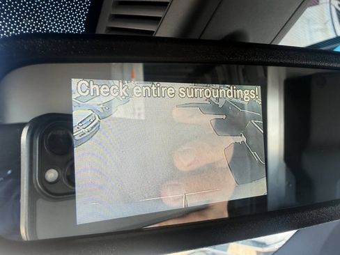Used 2020 Mercedes-Benz Sprinter 2500 w/ Driver Convenience Package image 23