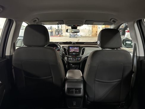 Used 2021 Chevrolet Equinox LS image 6