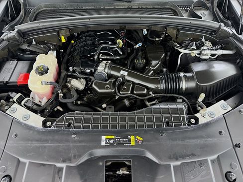 Used 2023 Jeep Grand Cherokee L Limited image 10