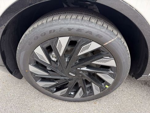 New 2026 Lincoln Nautilus Reserve w/ Jet Appearance Package image 49