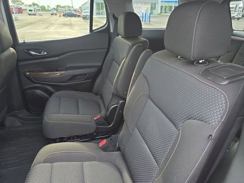 Certified 2023 GMC Acadia SLE w/ Driver Convenience Package FWD image 26