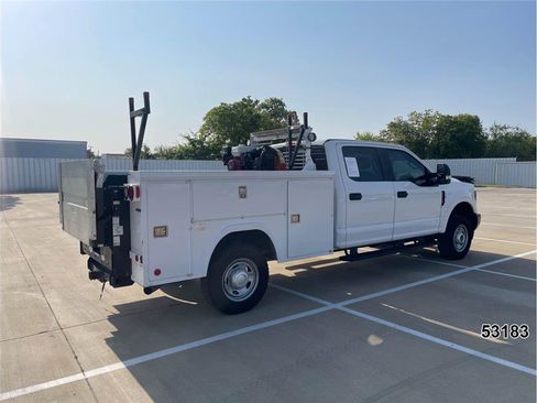 Used 2019 Ford F350 XL w/ Power Equipment Group AWD/4WD image 2