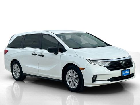 Used 2022 Honda Odyssey LX image 3