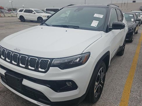 Used 2023 Jeep Compass Limited AWD/4WD image 1