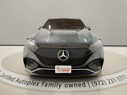 Used 2023 Mercedes-Benz EQS 580 4MATIC SUV image 8