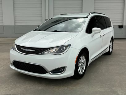 Used 2020 Chrysler Pacifica Touring-L