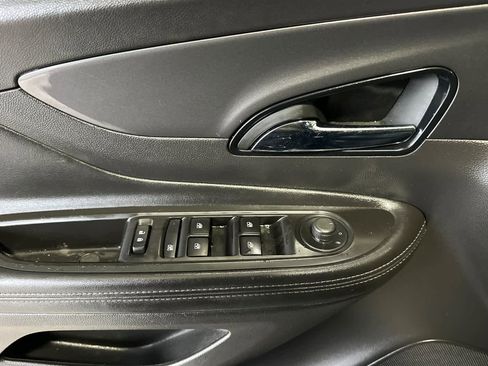 Used 2019 Buick Encore Preferred image 12