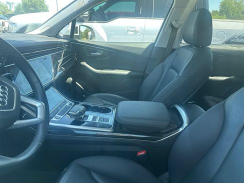 Used 2023 Audi Q7 3.0T Premium Plus AWD/4WD image 5