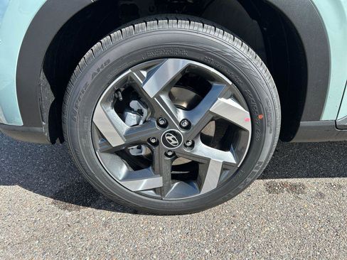 New 2026 Hyundai Venue SEL FWD image 10