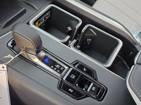 Certified 2026 Lexus TX 500h AWD w/ Technology Package image 24