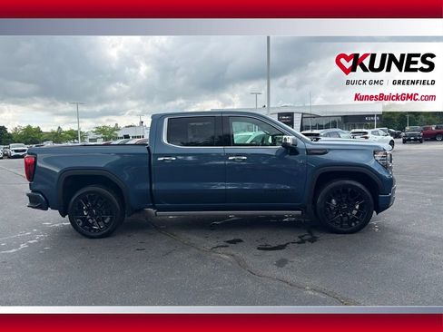 New 2026 GMC Sierra 1500 Denali w/ Denali Reserve Package AWD/4WD image 3
