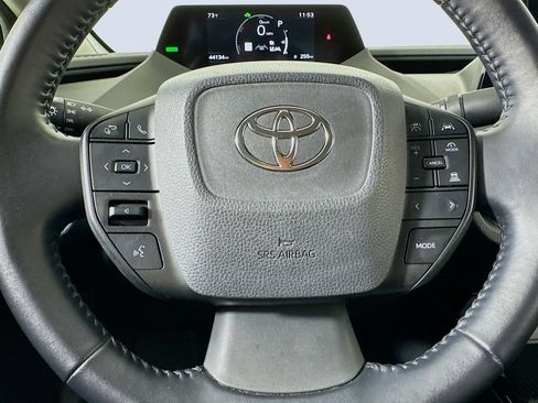Used 2023 Toyota Prius LE FWD image 31