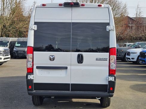 New 2026 RAM ProMaster 2500 image 6