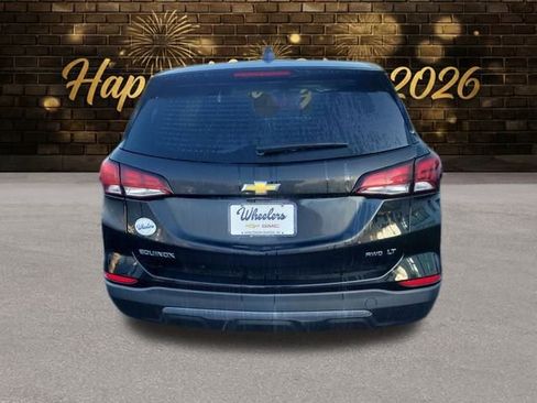 Used 2023 Chevrolet Equinox Premier image 4