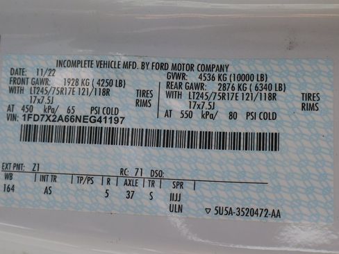 Used 2022 Ford F250 XL w/ Power Equipment Group image 53