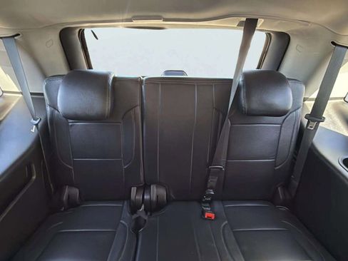 Used 2019 Chevrolet Tahoe LS AWD/4WD image 18
