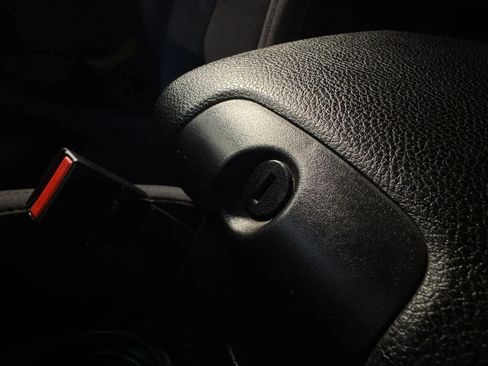 Used 2013 Jeep Wrangler Sport AWD/4WD image 21