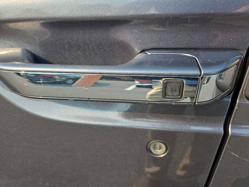 Used 2014 Honda Odyssey Touring image 9