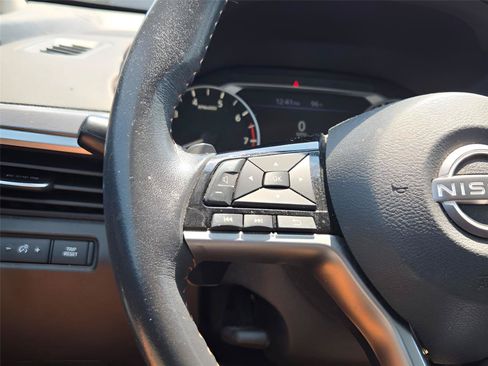 Used 2023 Nissan Altima 2.5 SR FWD image 27