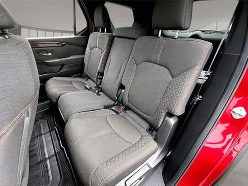 Used 2025 Honda Pilot Sport image 21