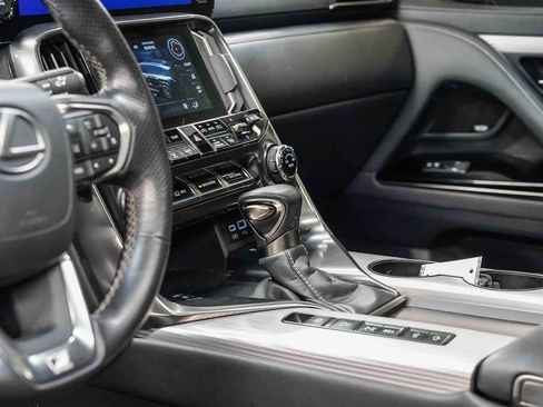 Used 2023 Lexus LX 600 F Sport AWD/4WD image 24