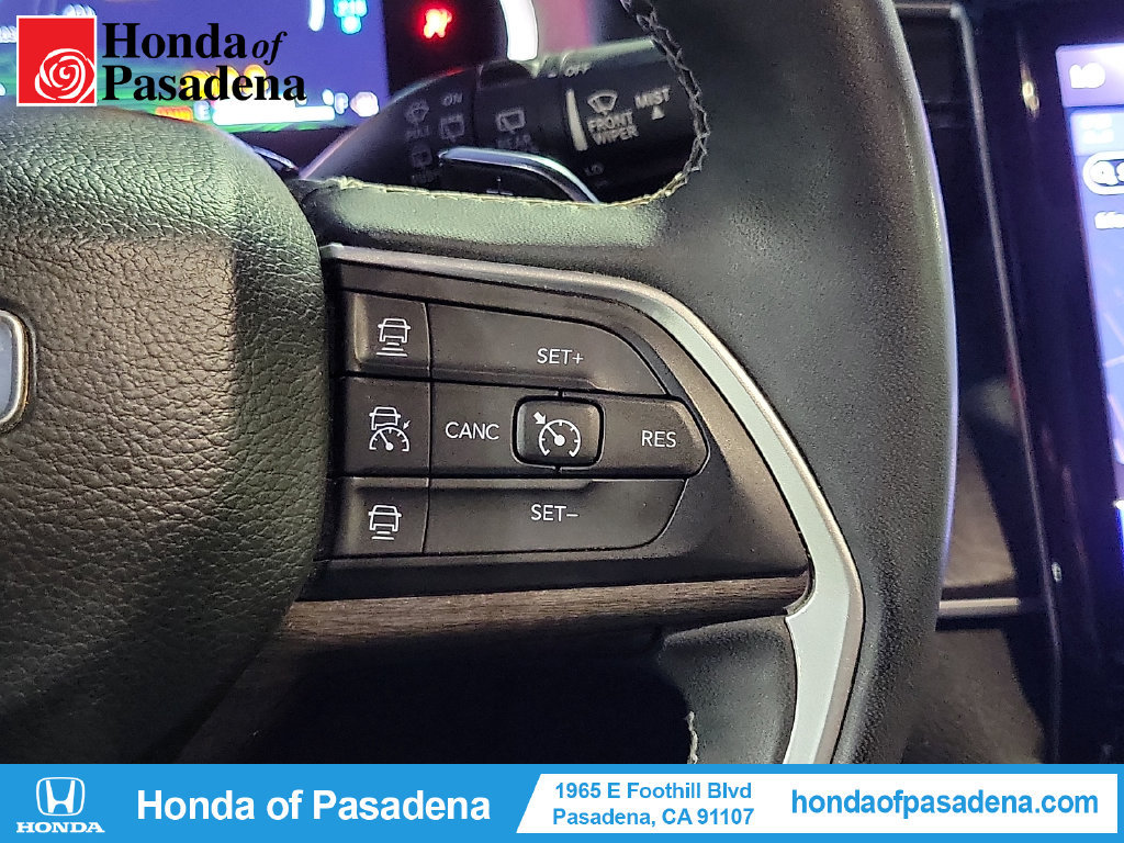 Used 2024 Jeep Grand Cherokee Limited 4xe AWD/4WD image 12