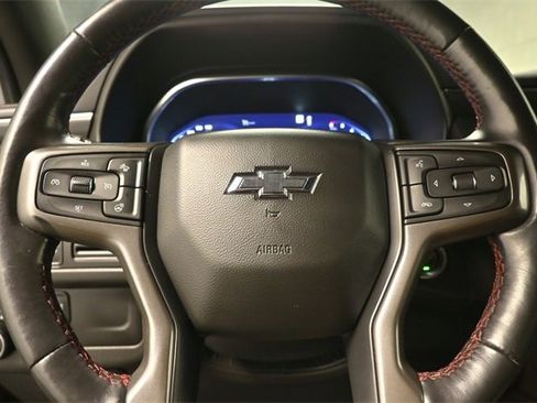 Certified 2022 Chevrolet Suburban RST w/ Sport Performance Package image 22