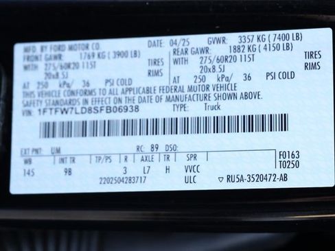 Used 2025 Ford F150 Platinum AWD/4WD image 32